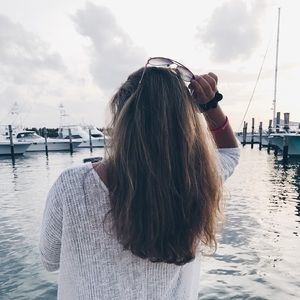 Meet your Posher, Mae